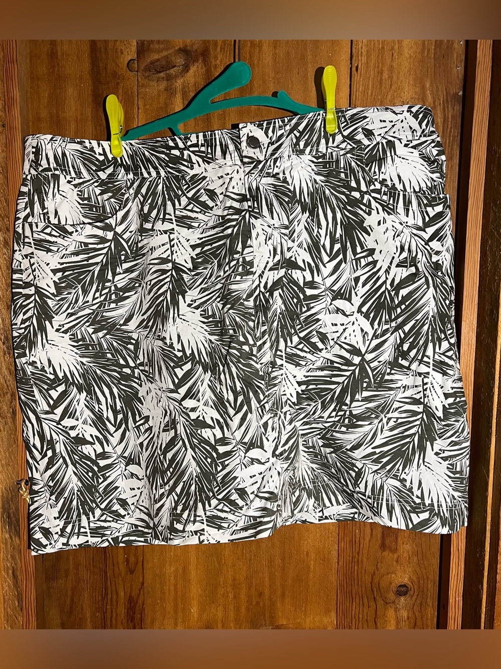CJ Banks Olive and White Tropical-Print Mini Skirt